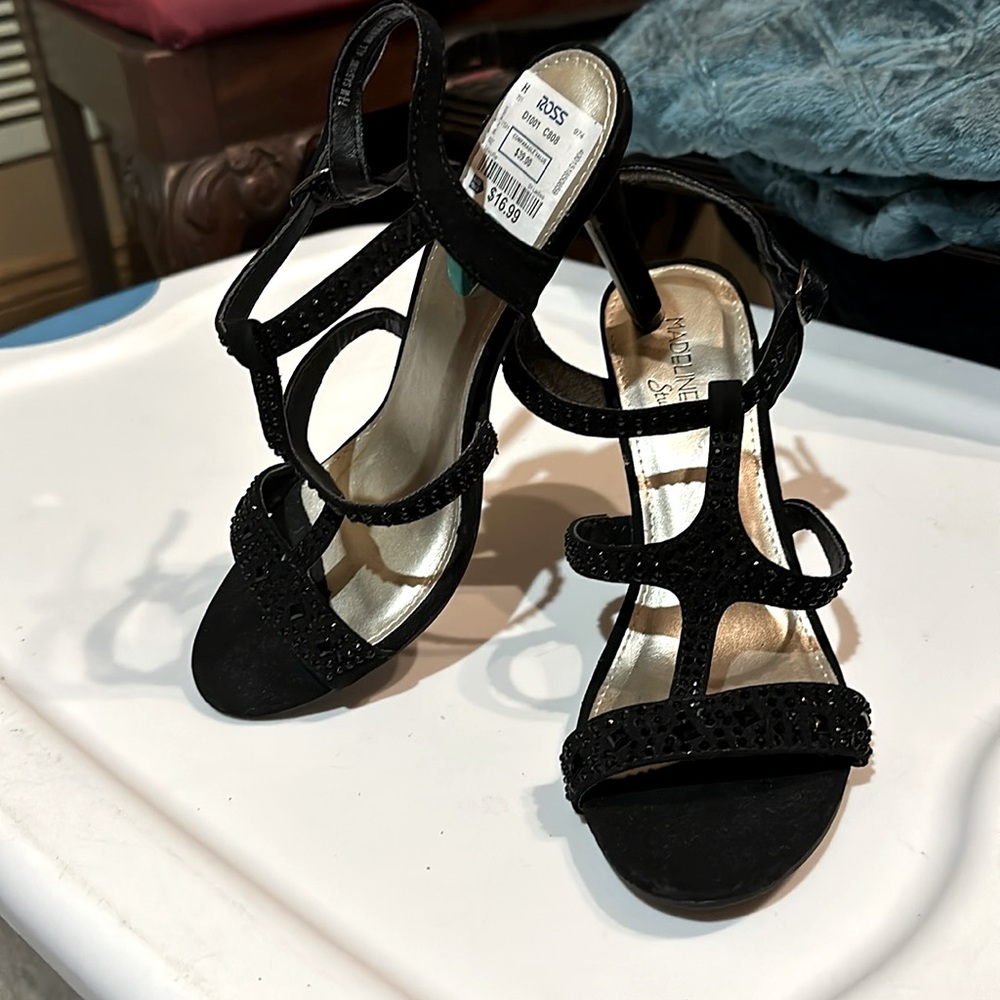 Elegant black strappy heels